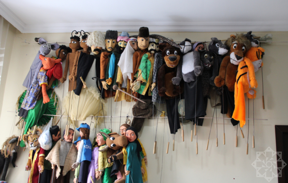 Zabit dədədən İsrafil dayıya: Qaxın gülüş yaddaşı - 1 Aprel reportajı VİDEO