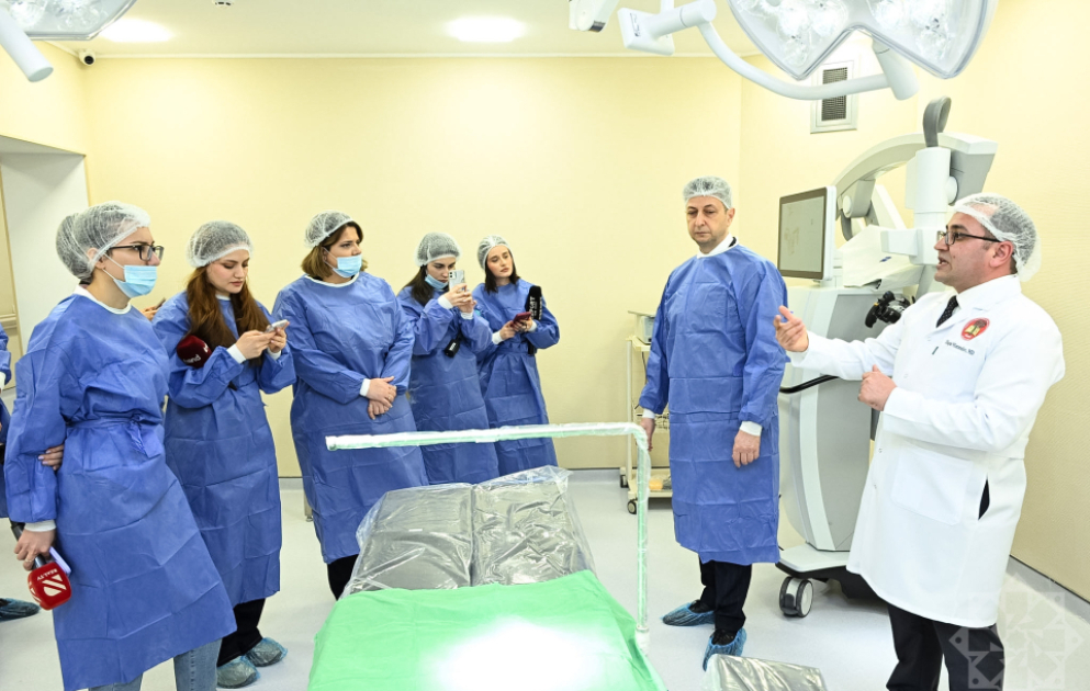 Plastik və Rekonstruktiv Cərrahiyyə Klinikasının açılışı olub VİDEO