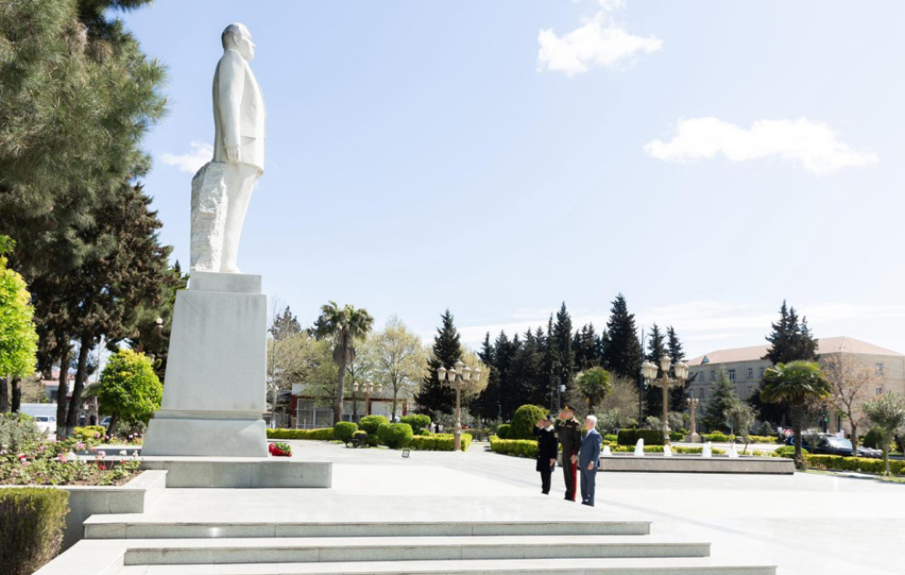 Daxili işlər naziri Cəlilabadda vətəndaşların müraciətlərini dinləyib və gənclərin arasından seçim edib VİDEO