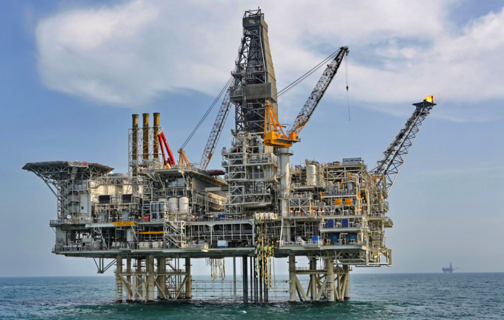 Azerbaijani oil price declines in global markets VIDEO