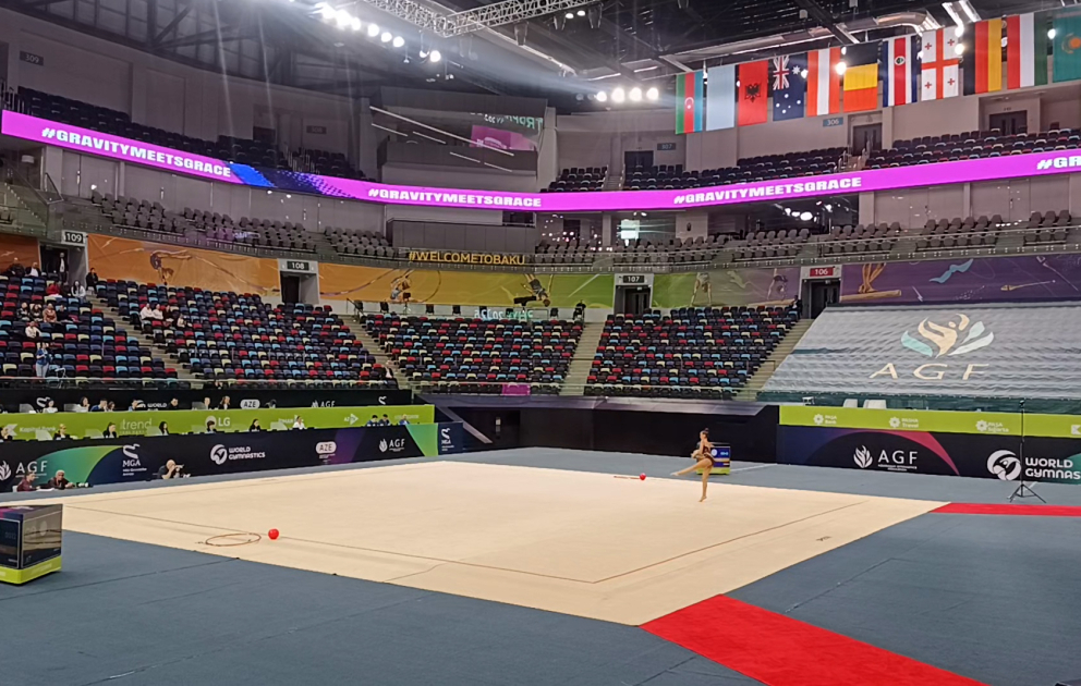 Bakıda bədii gimnastika üzrə beynəlxalq turnir start götürüb VİDEO