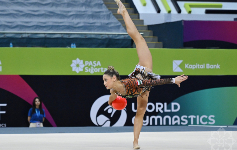 La Coupe du monde de gymnastique rythmique lancée à Bakou VIDEO