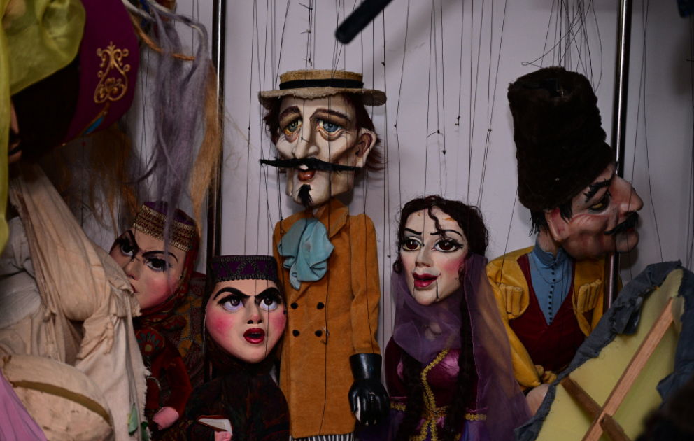 Kiçik kuklalar, böyük sənət: Kukla Teatrının 95 illik salnaməsi-  REPORTAJ  VİDEO