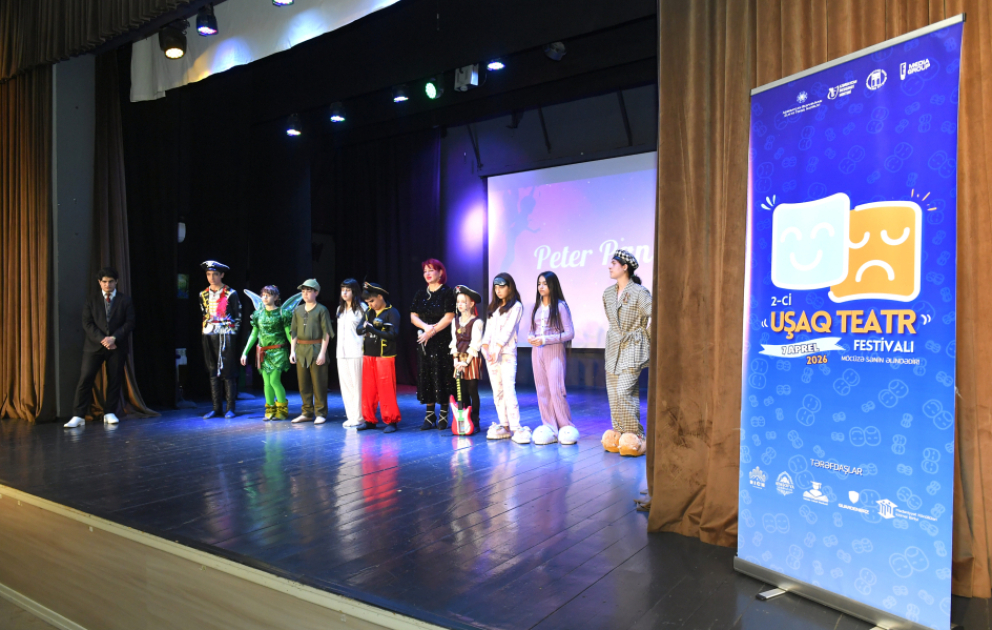 "2-ci Uşaq Teatrı Festivalı"nın açılışı olub VİDEO