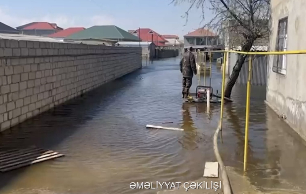 FHN: İntensiv yağışlar səbəbindən yaranan fəsadların aradan qaldırılması işləri davam etdirilir VİDEO
