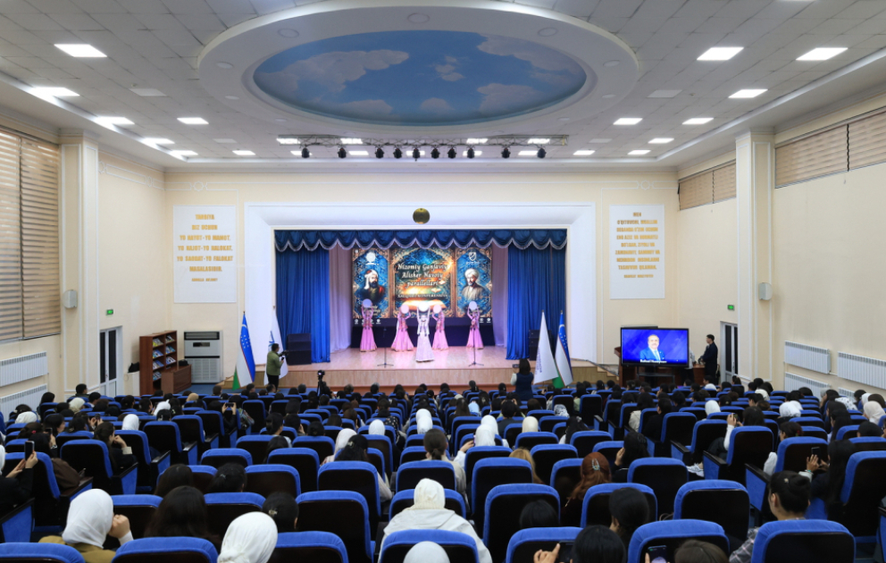 Daşkənddə beynəlxalq konfrans çərçivəsində zəngin mədəni proqram təqdim edilib VİDEO