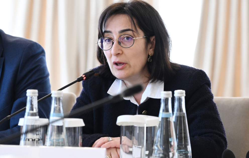 Erməni yazıçısı: Mediada nə qədər az aqressiya olarsa, sülh prosesi bir o qədər davamlı olacaq VİDEO