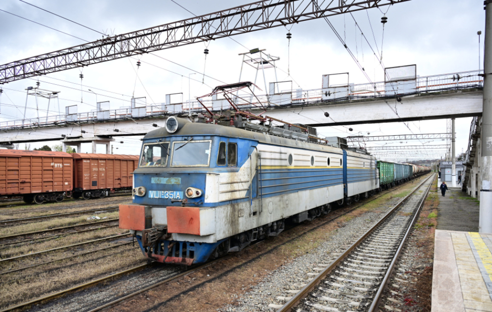 Azerbaijan sends another batch of oil products and fertilizer to Armenia VIDEO