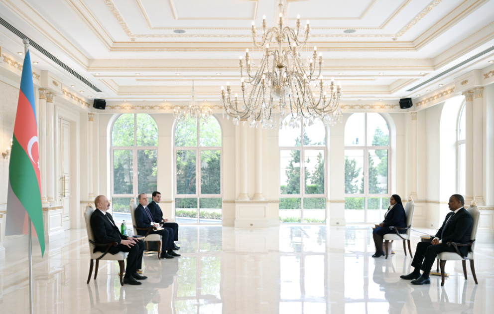 Präsident Ilham Aliyev empfängt neu ernannten eswatinischen Botschafter in Aserbaidschan AKTUALISIERT VIDEO