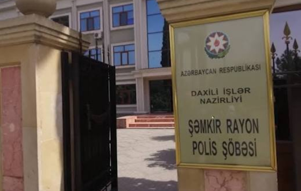 Şəmkirdə evlərdən 25 min manatlıq oğurluq edən şəxs saxlanılıb VİDEO