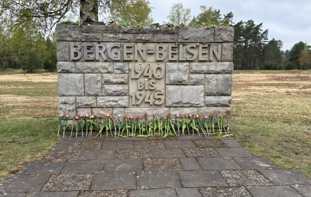 Bergen-Belzen hərbi əsir düşərgəsində həlak olmuş azərbaycanlı əsirlərin xatirəsi əbədiləşdirilib VİDEO