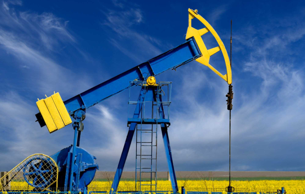 Oil prices drop in global markets VIDEO