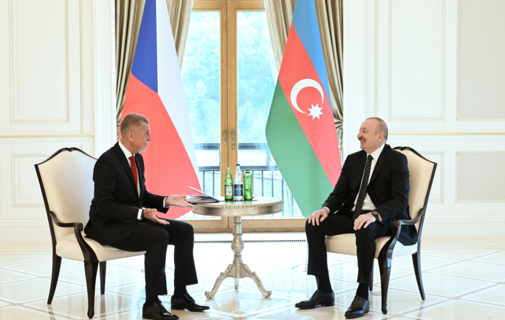 Gabala: Präsident Ilham Aliyev und Ministerpräsident Andrej Babiš treffen sich unter vier Augen VIDEO