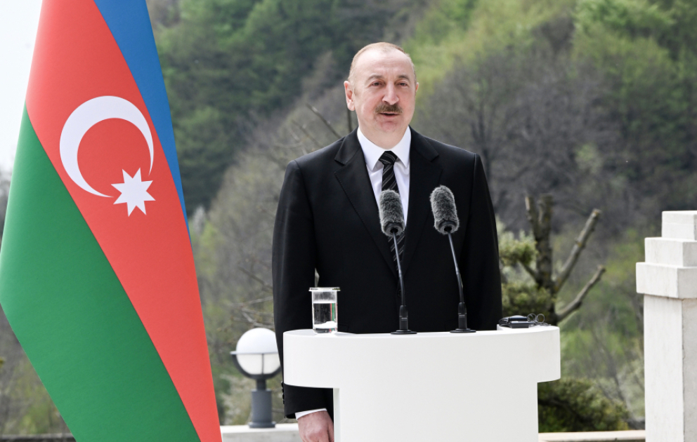 Prezident: Hərbi təyinatlı məhsulların birgə istehsalı ilə bağlı konkret layihələr üzərində danışıqlar gedir VİDEO