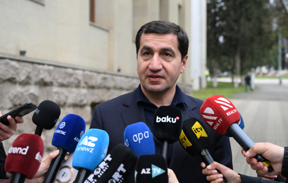 Hikmət Hacıyev: Azərbaycan itkin düşmüş minlərlə şəxsin taleyinə aydınlıq gətirilməsini gözləyir VİDEO