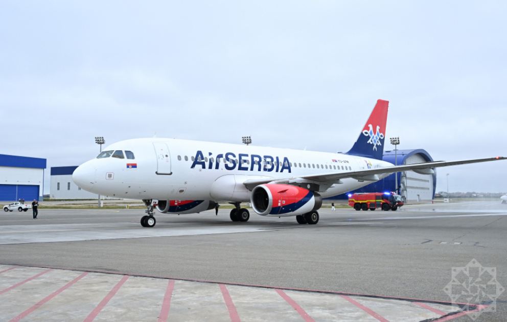 Рейс авиакомпании Air Serbia Белград–Баку встретили в Международном аэропорту Гейдар Алиев ВИДЕО