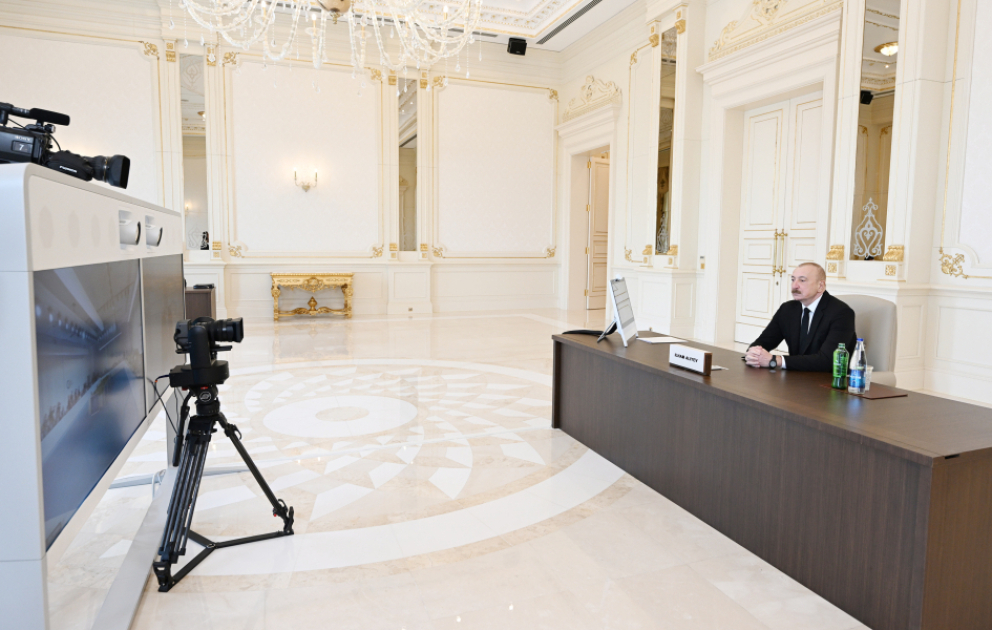 8. Gipfel der Europäischen Politischen Gemeinschaft: Präsident Ilham Aliyev spricht per Videoschalte AKTUALISIERT 2 VIDEO