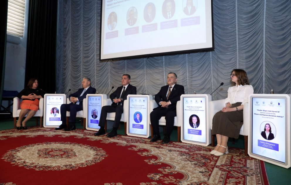 Ümummilli Liderin müəyyən etdiyi ideoloji xətt ölkənin parlaq gələcəyinin təminatçısıdır VİDEO