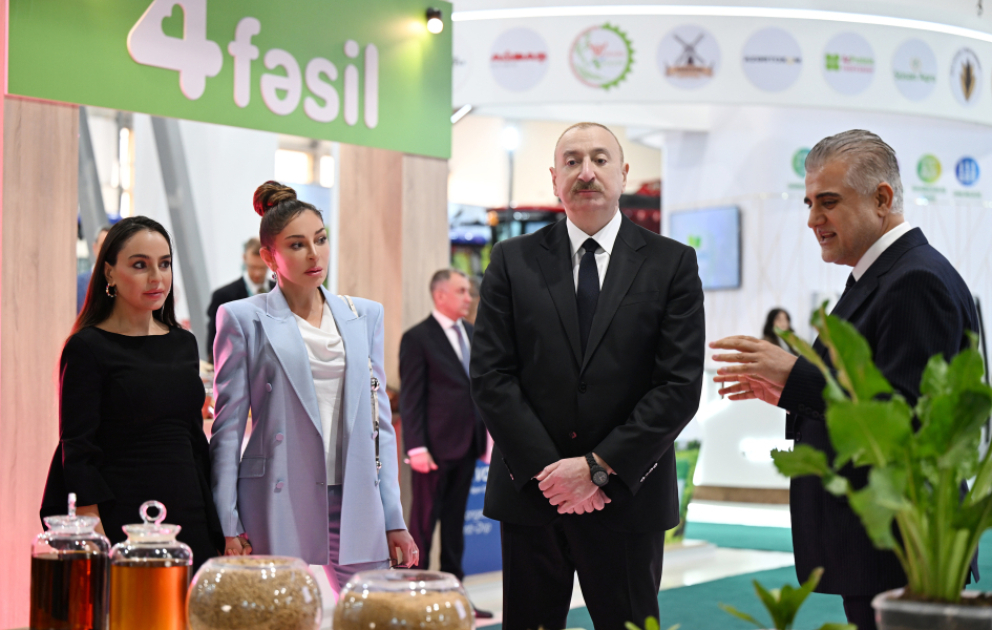 Президент Ильхам Алиев ознакомился с 19-й выставкой Caspian Agro Week и 31-й выставкой InterFood Azerbaijan ОБНОВЛЕНО  ВИДЕО