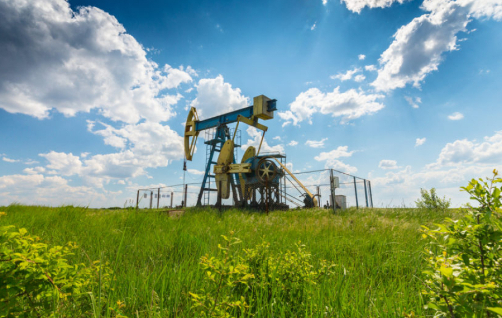 Oil prices rise in global markets VIDEO