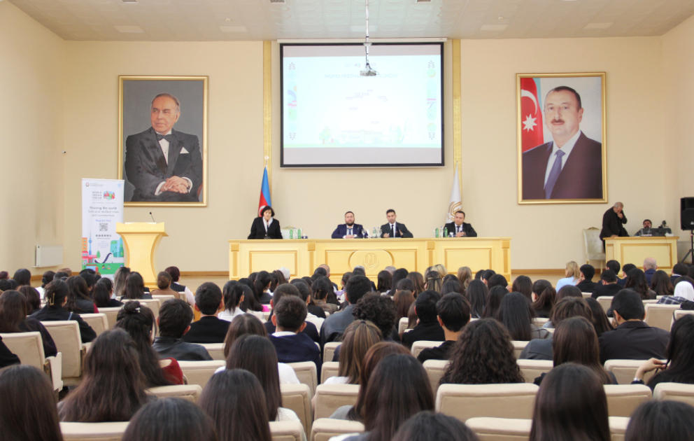 Gəncə Dövlət Universitetində WUF13 ilə bağlı təqdimat olub VİDEO