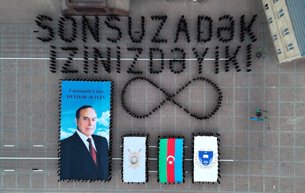 Polis kursantlarından Ulu Öndərin anadan olmasının 103 illiyinə həsr edilmiş fləşmob VİDEO