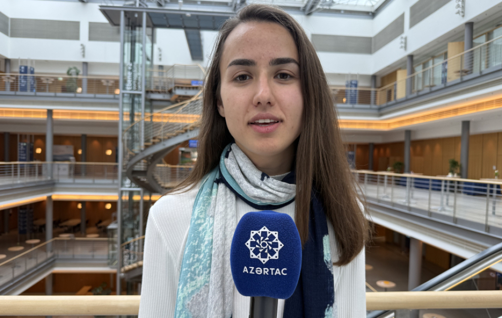 Beynəlxalq Piyadalar Federasiyasının nümayəndəsi: WUF13-də “Piyada Səfirləri” proqramına start verəcəyik VİDEO