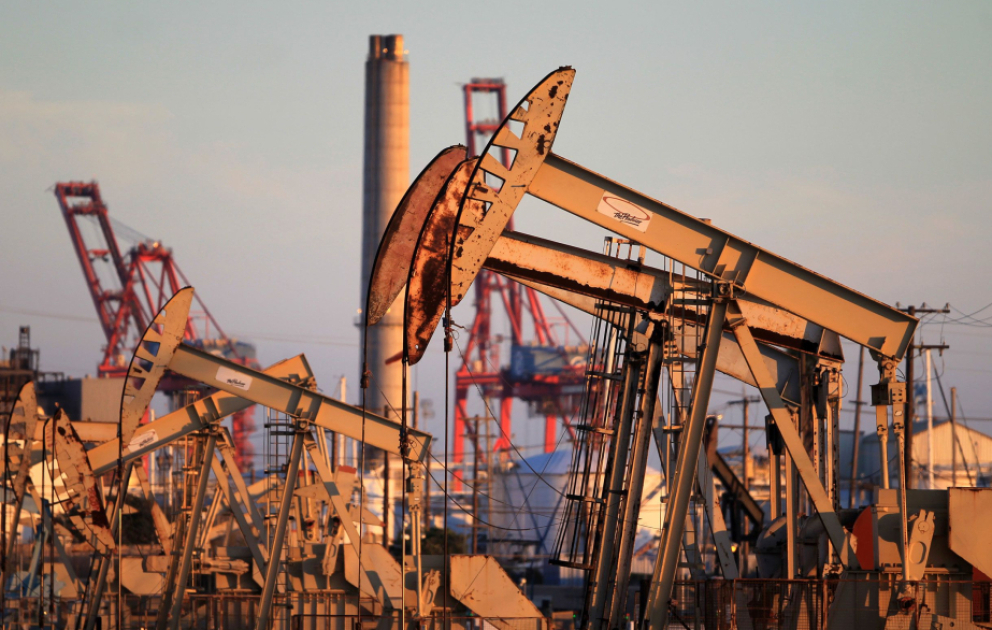 На мировых биржах снизились цены на нефть ВИДЕО