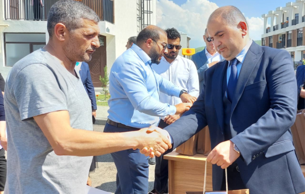 Zəngilan şəhərində daha 59 ailəyə evlərinin açarları təqdim olunub - YENİLƏNİB VİDEO