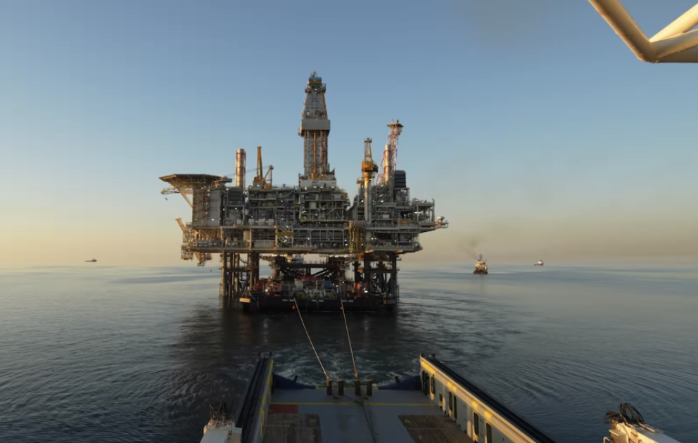 Preis von Azeri Light kostet mehr als 115 US-Dollar VIDEO