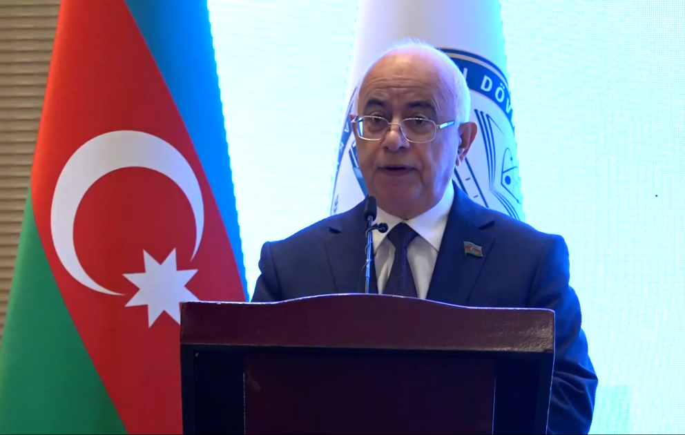 Azərbaycan “Ağıllı şəhər” və “Ağıllı kənd” layihələrini uğurla həyata keçirməyə qadirdir – Anar İsgəndərov VİDEO