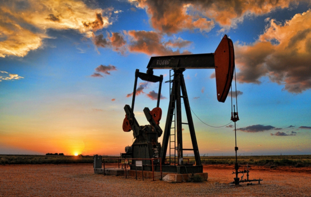 На мировых биржах повысились цены на нефть ВИДЕО