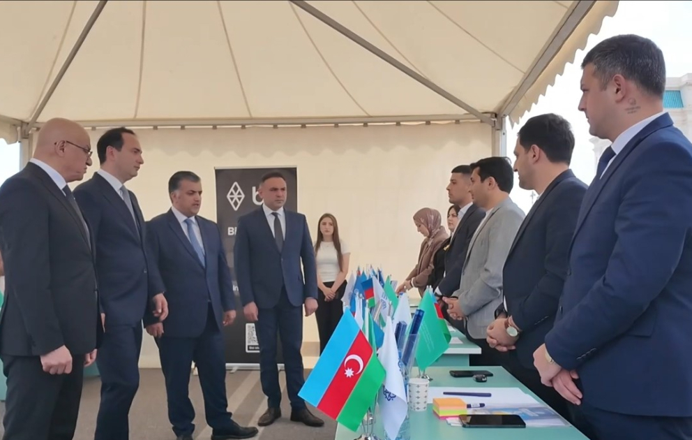 Dövlət Məşğulluq Agentliyinin sədri: Gənclər peşə seçərkən yalnız bu günün deyil, sabahın əmək bazarını da nəzərə almalıdırlar VİDEO