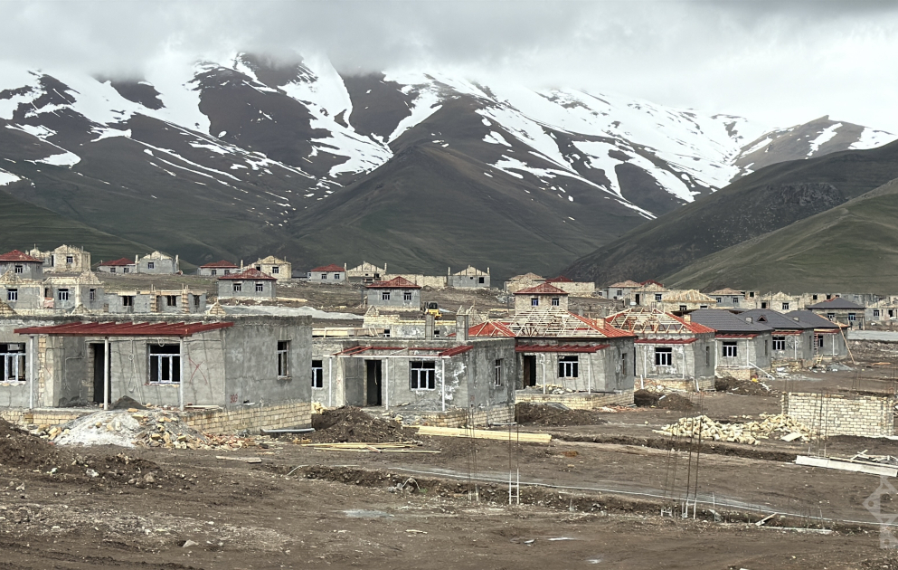Zar kəndi Kəlbəcərdə Böyük Qayıdışın növbəti ünvanı olacaq – 547 ev tikilir FOTO VİDEO