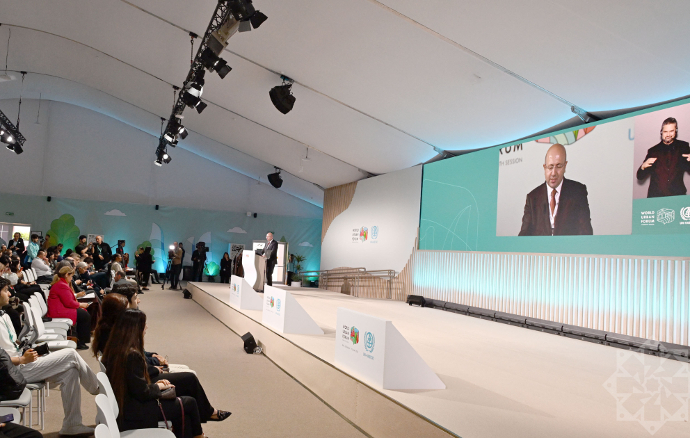 Gemeinsame Eröffnungssitzung der Versammlungen bei WUF13 in Baku VIDEO