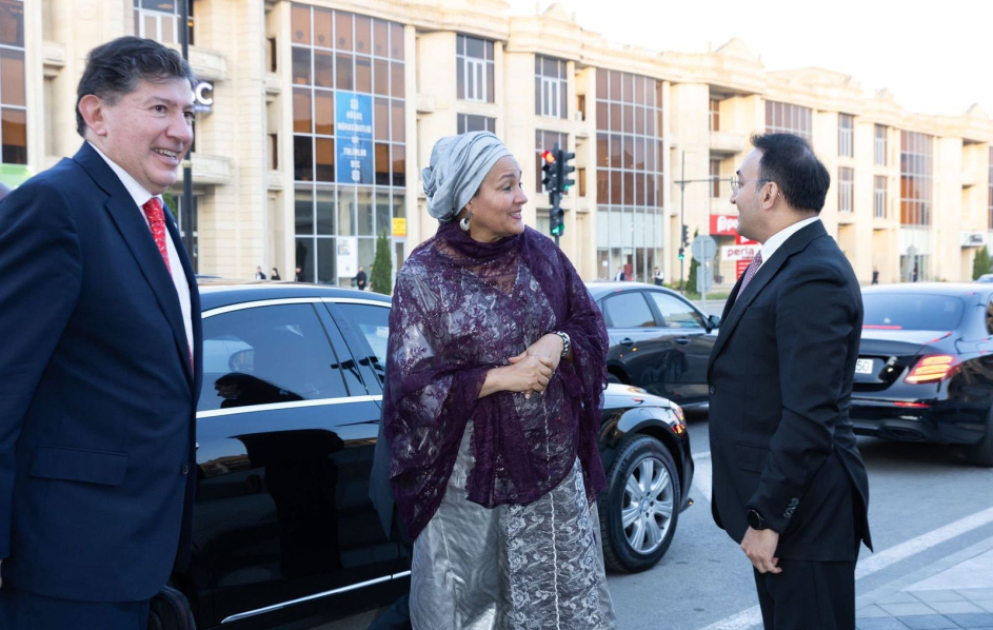 UN Deputy Secretary-General tours “ASAN Khidmet” in Baku to familiarize herself with its activity VIDEO