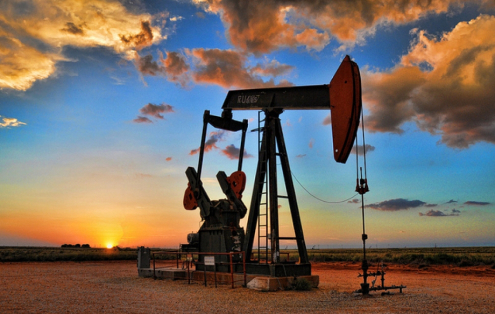 На мировых биржах цены на нефть снизились ВИДЕО