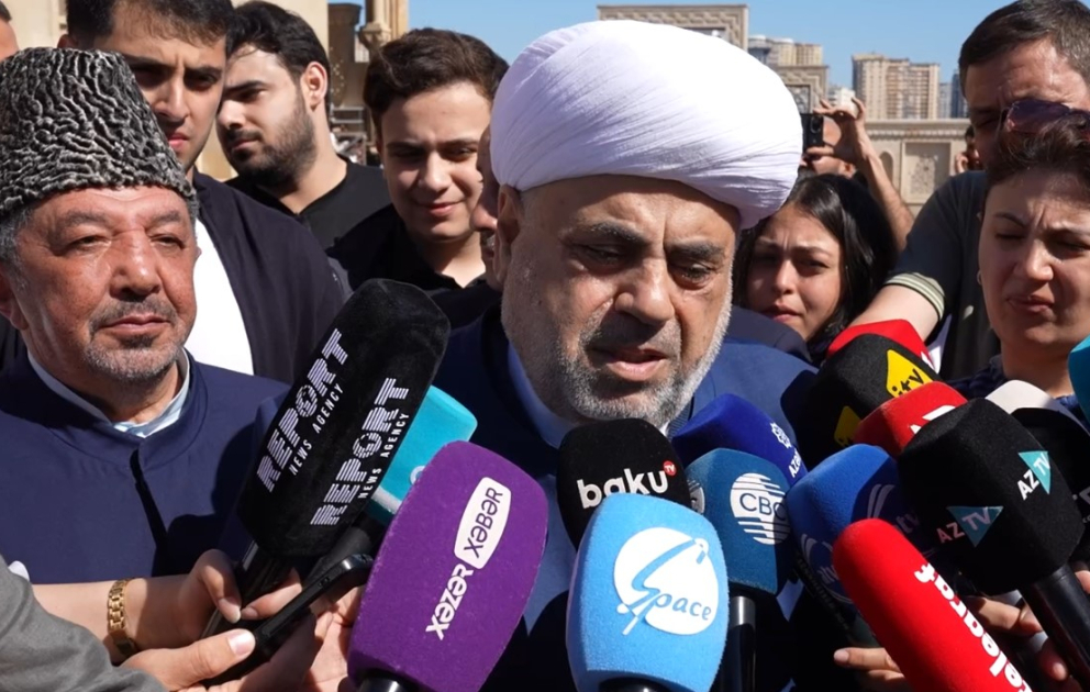Allahşükür Paşazadə: Dua edirik ki, dövlətimiz, dövlətçiliyimiz əbədi olsun VİDEO