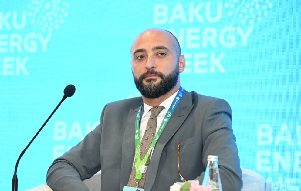 Hikmət Abdullayev: Mövcud neft-qaz infrastrukturuna yeni texnologiyaların inteqrasiyası SOCAR üçün əsas çağırışlar olaraq qalır VİDEO