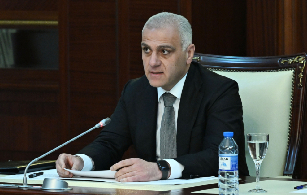 Rəhman Hümmətov: Avtonom nəqliyyat vasitələrinin tətbiqi ilə bağlı miqyaslı işlərin astanasındayıq VİDEO