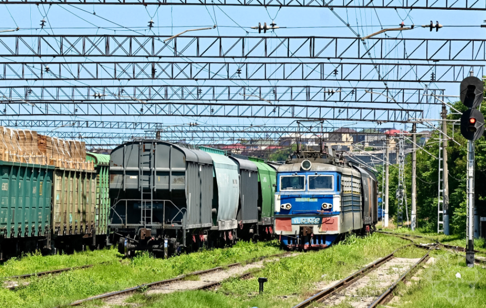 Через территорию Азербайджана транзитом в Армению отправлен очередной груз ВИДЕО