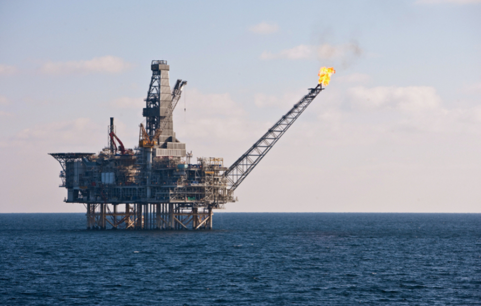 Азербайджанская нефть торгуется по цене 100 долларов ВИДЕО