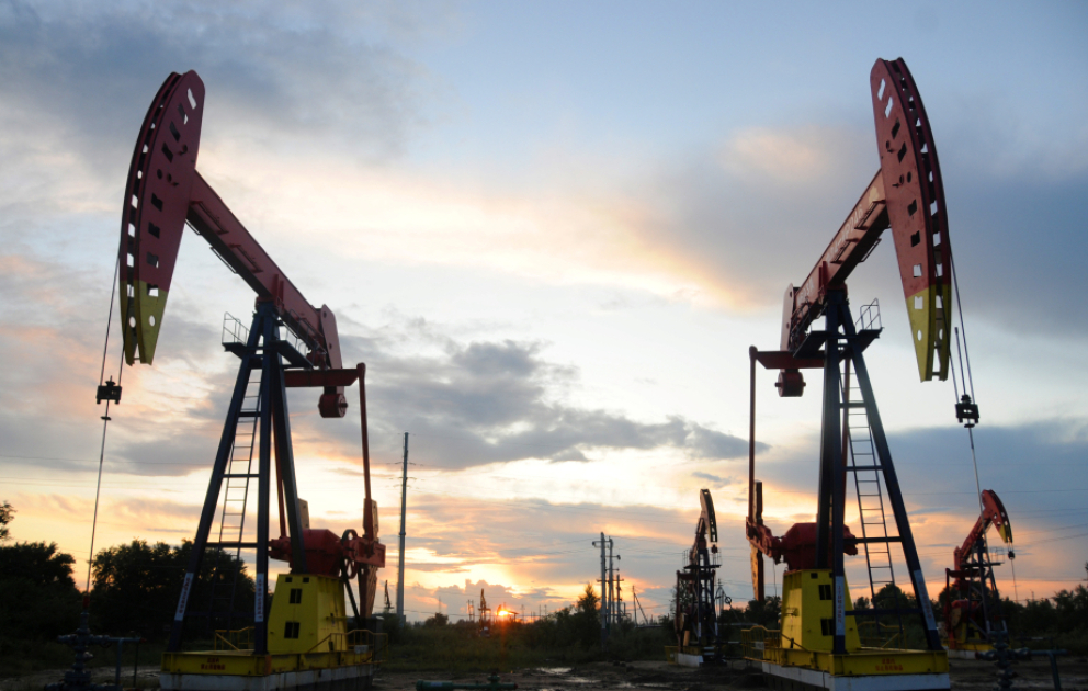 Цены на нефть на мировых биржах изменились разнонаправленно ВИДЕО