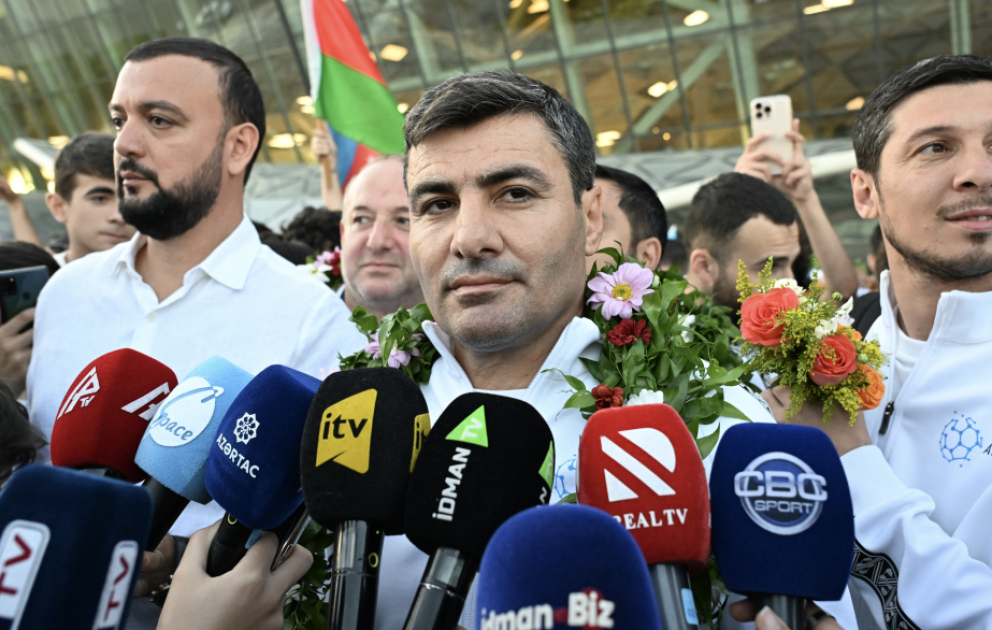 Millinin baş məşqçisi: Final oyunu çətin oldu, amma futbolçular toparlanaraq möhtəşəm çıxış etdilər VİDEO
