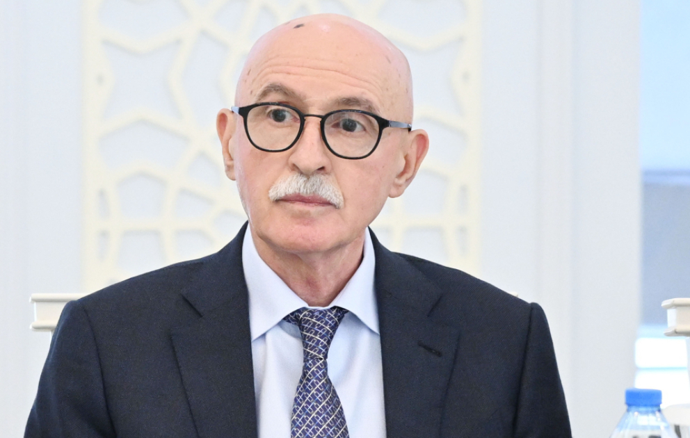 Nazir müavini: Məktəblərdə uşaqların internetdən istifadəsinə nəzarət gücləndirilib VİDEO