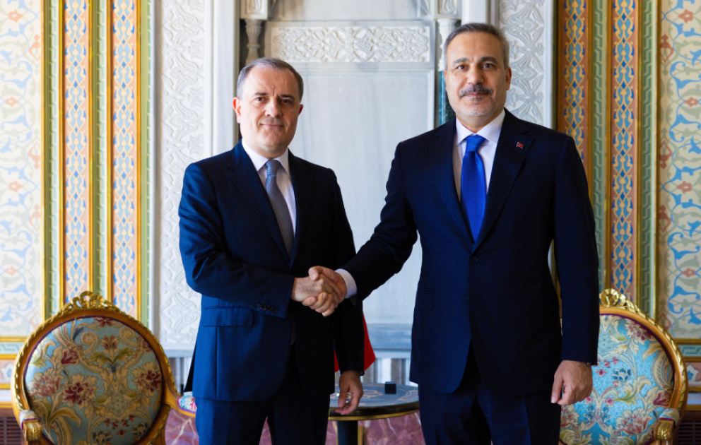 Azerbaijani, Turkish FMs meet in Istanbul VIDEO