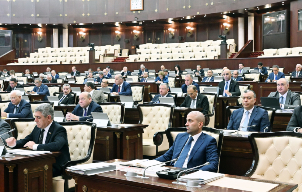 Milli Məclis Azərbaycanla Ekvador arasındakı viza sazişini təsdiqləyib VİDEO
