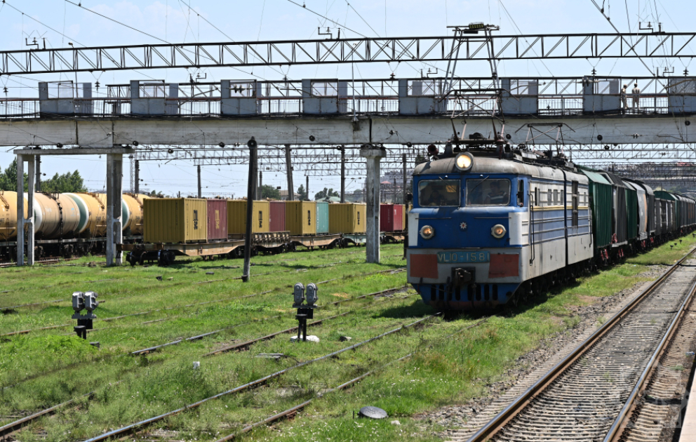 Another shipment of petroleum products sent from Azerbaijan to Armenia VIDEO