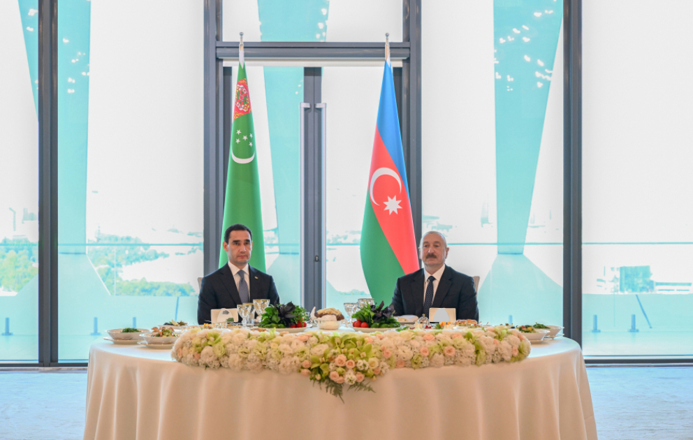 Staatsbankett zu Ehren des Präsidenten von Turkmenistan im Namen von Präsident Ilham Aliyev ausgerichtet VIDEO