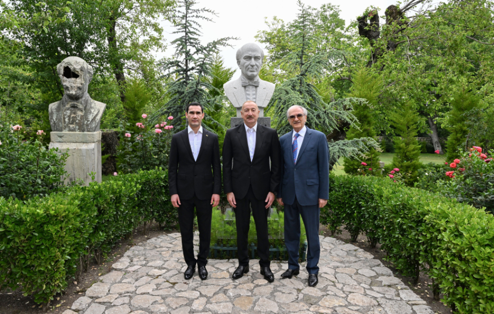 Presidents Ilham Aliyev and Serdar Berdimuhamedov visited Bulbul’s House-Museum in Shusha VIDEO